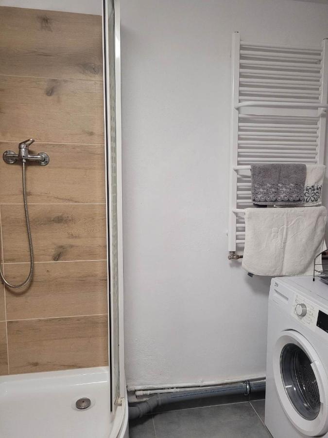 Pokoje Na Warszawskiej Gorzów Wielkopolski Exteriör bild
